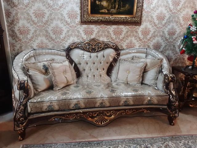 کاربرد و ویژگی رویه دوزی مبل نیاوران کاربرد و ویژگی رویه دوزی مبل نیاوران مبل شمرون